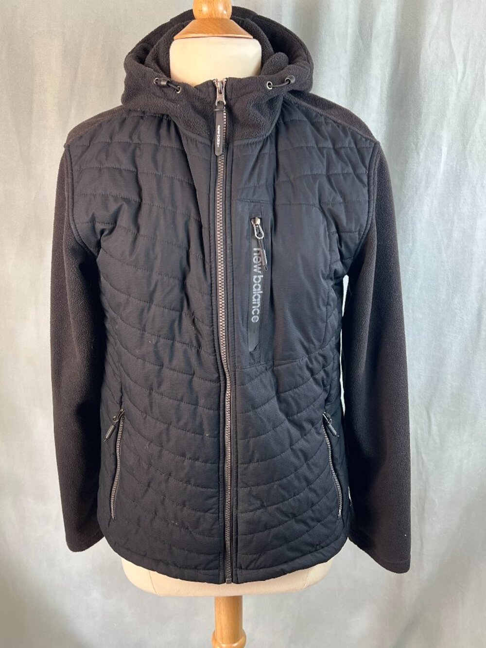 New Balance Full Zip Fleece Quilted Hooded Jacket Size S Black Long Sleeve